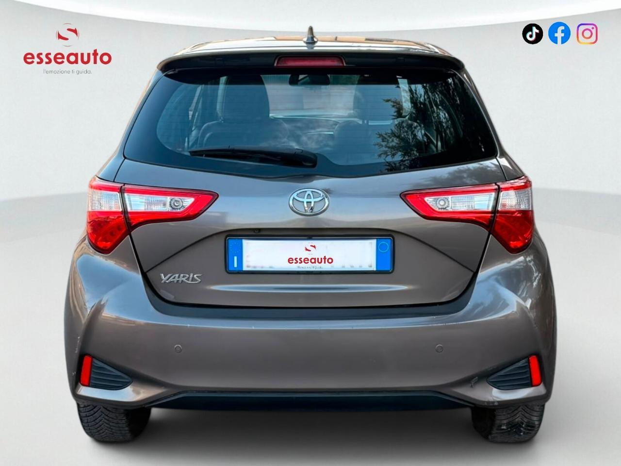 Toyota Yaris 1.5 5 porte Lounge