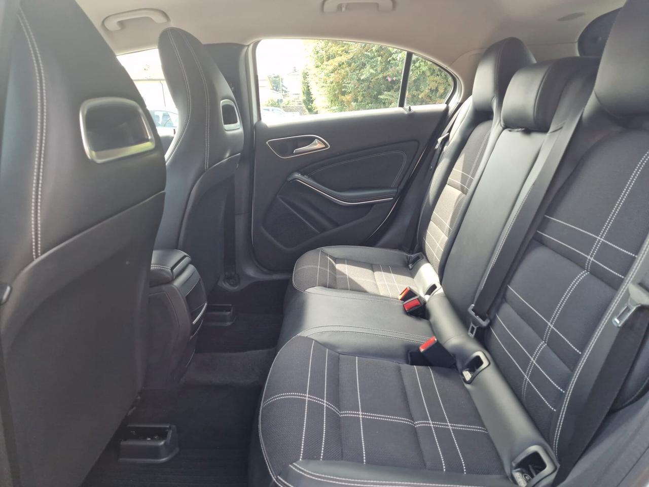 Mercedes-benz A 180 CDI BlueEFFICIENCY Premium