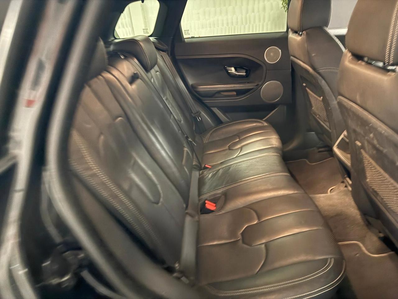 Land Rover Range Evoque 2.2 TD4 5p. British Edition Dynamic