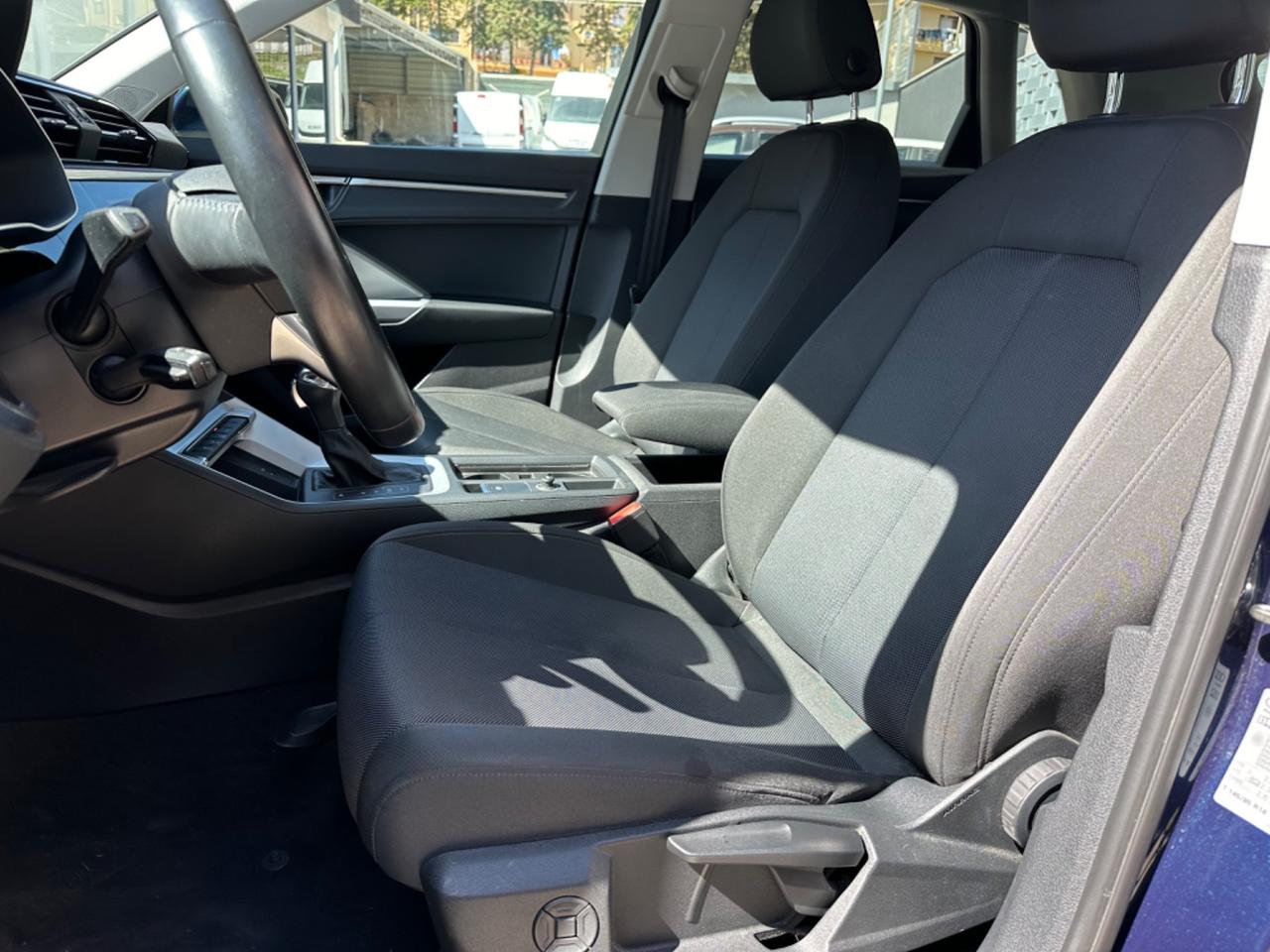 Audi Q3 35 TDI quattro 150 S Tronic NAVI LED 2021