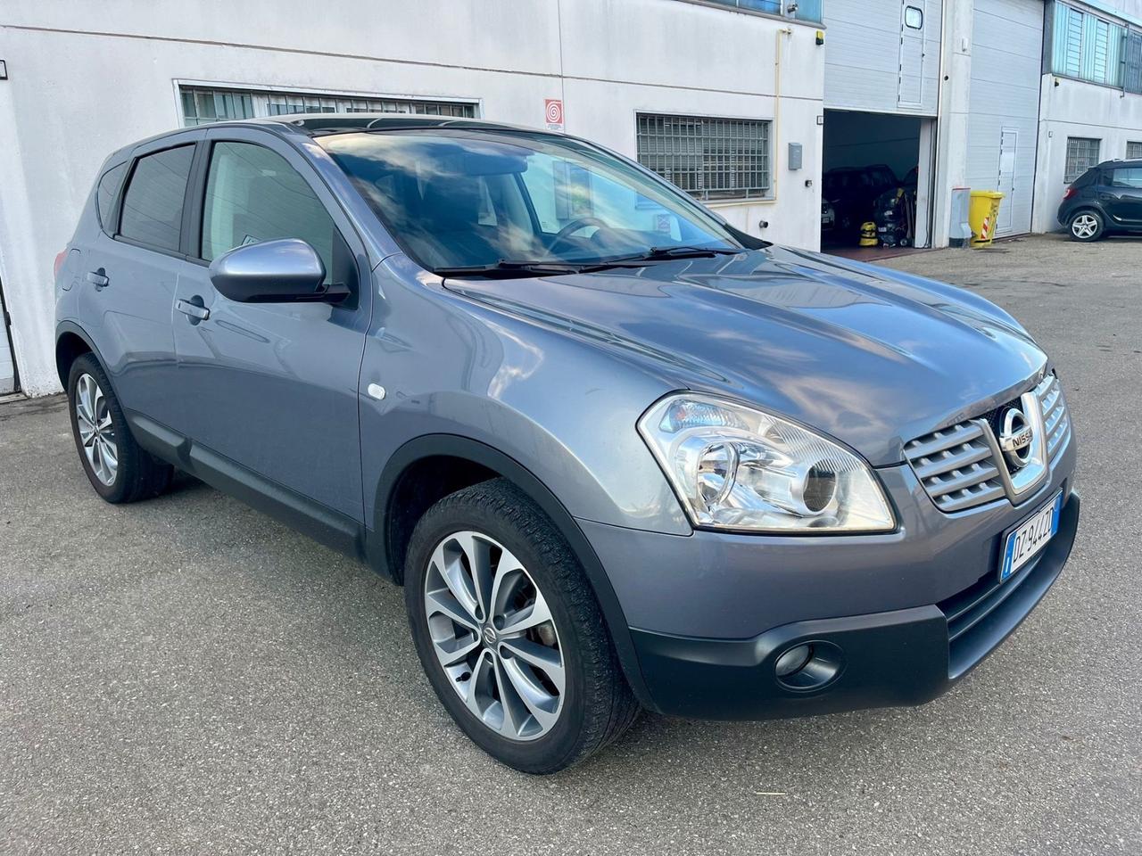 Nissan Qashqai 1.6benz 2009 120.000km perfetta