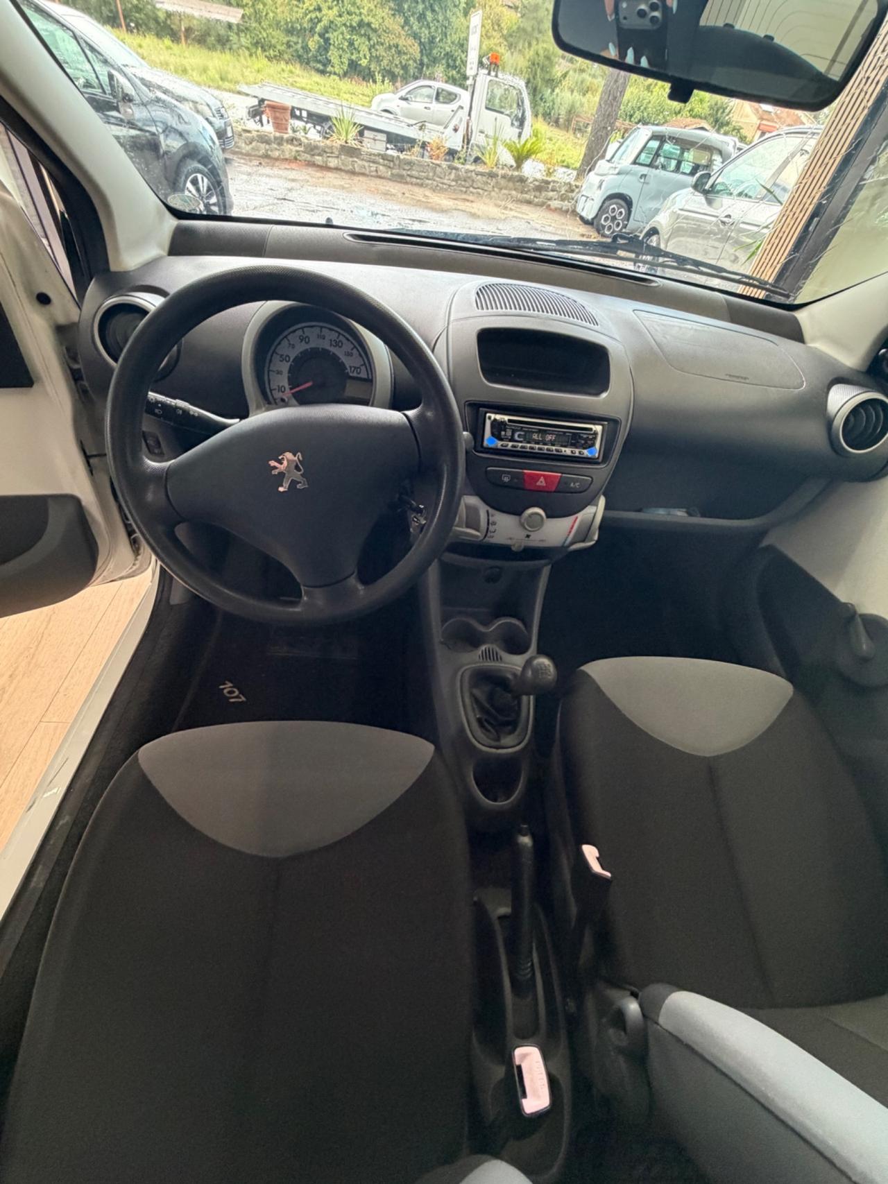 Peugeot 107 1.0 68CV 3p. Sweet Years