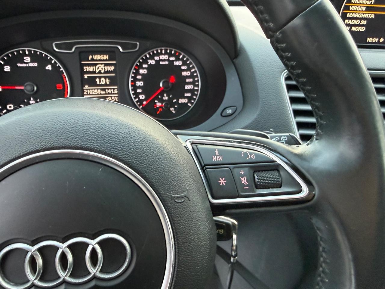 Audi Q3 2.0 TDI quattro S tronic 140CV TETTO APRIBILE