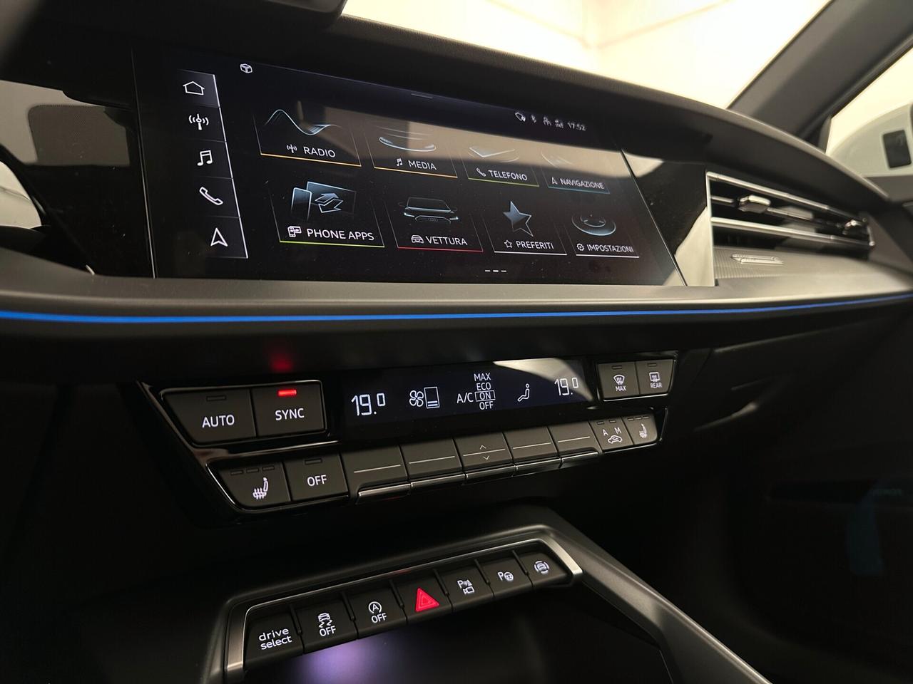 Audi A3 SPB 35 TDI S line edition