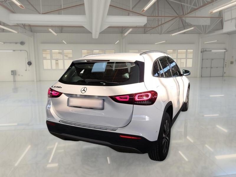 MERCEDES-BENZ GLA 250 MHEV AUTOMATICO EQ-POWER BUSINESS EXTRA CROSSOVER