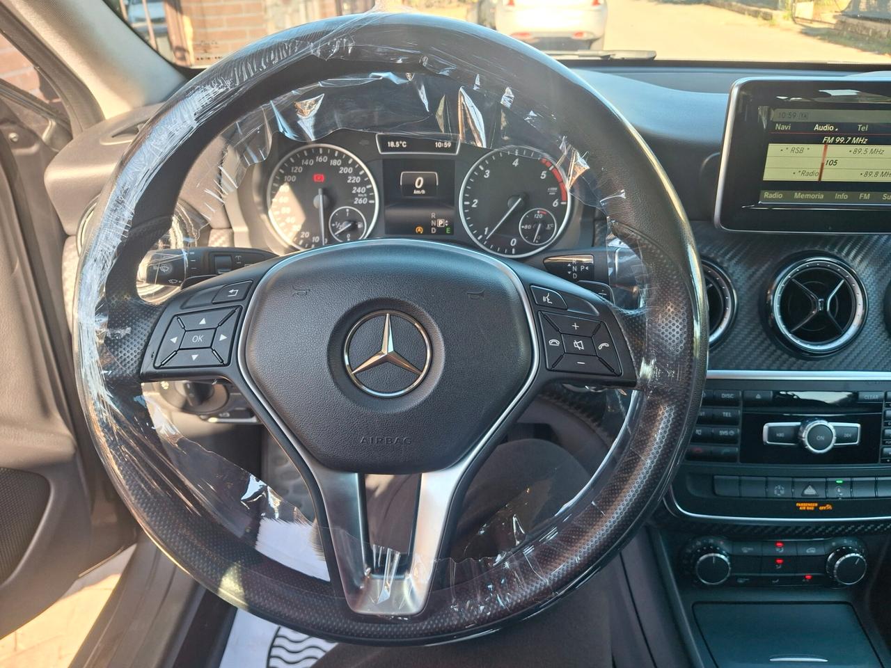 Mercedes-benz GLA 180 d Automatic Executive