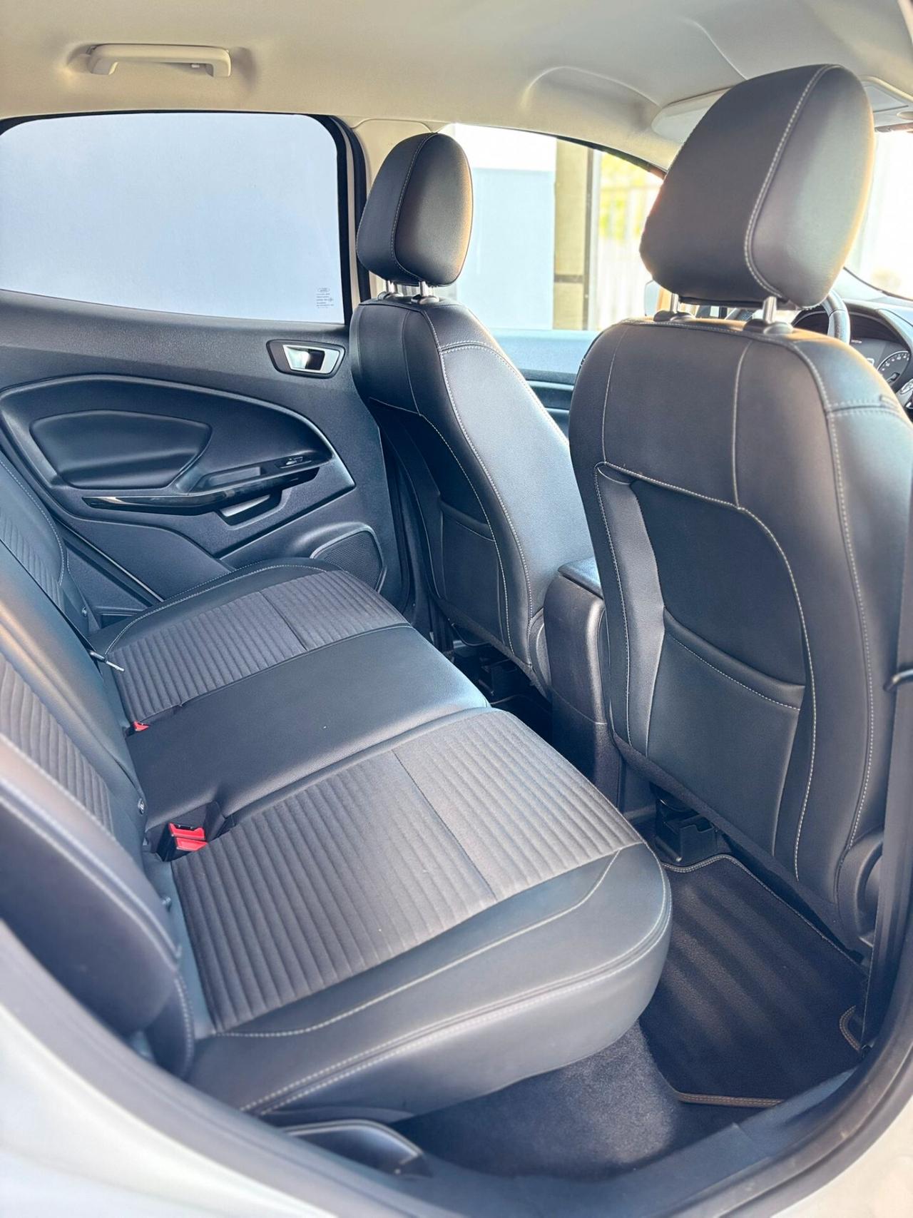 Ford EcoSport 1.0 EcoBoost 100 CV ST-Line Black Edition