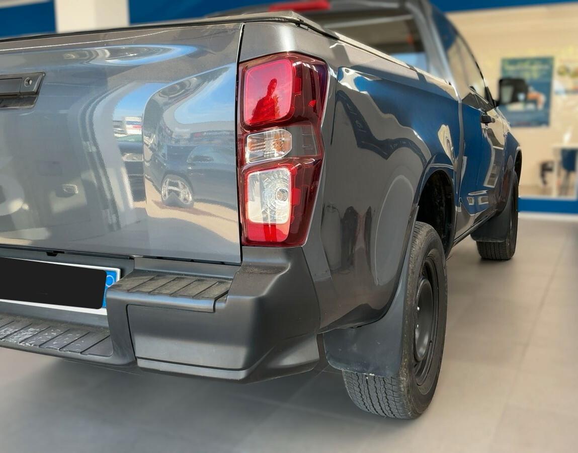 ISUZU D-MAX 1.9 TD Space Cab 4WD L — 163 CV | 11/2024 | 30.551 km