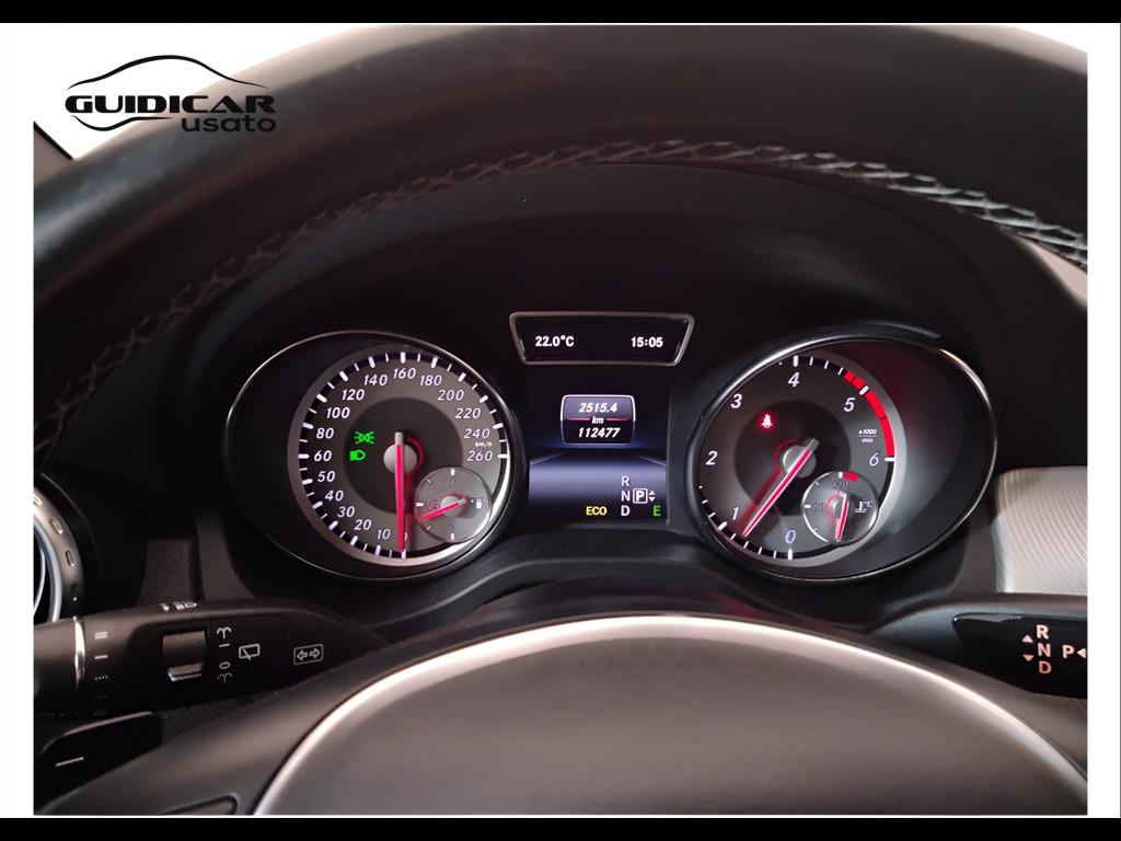 Mercedes-Benz GLA-X156 2014 - GLA 220 d (cdi) Sport 4matic 170cv auto