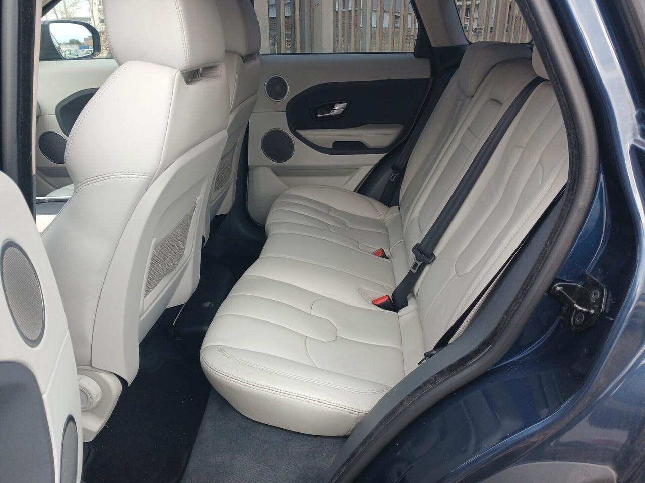 Land Rover Range Evoque 2.2 TD4 5p. Dynamic