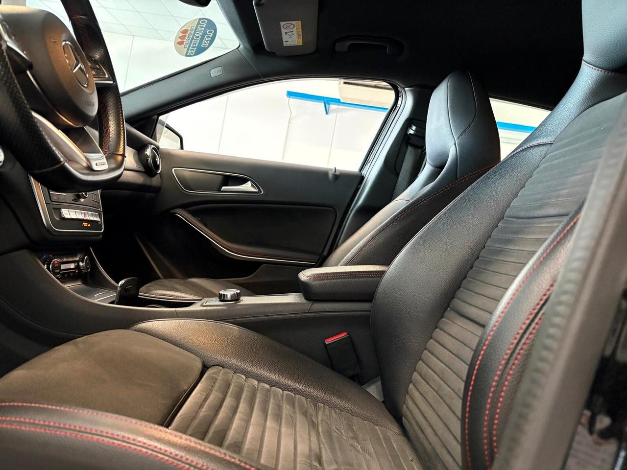 Mercedes-benz GLA 220 d PREMIUM 4Matic Automatic