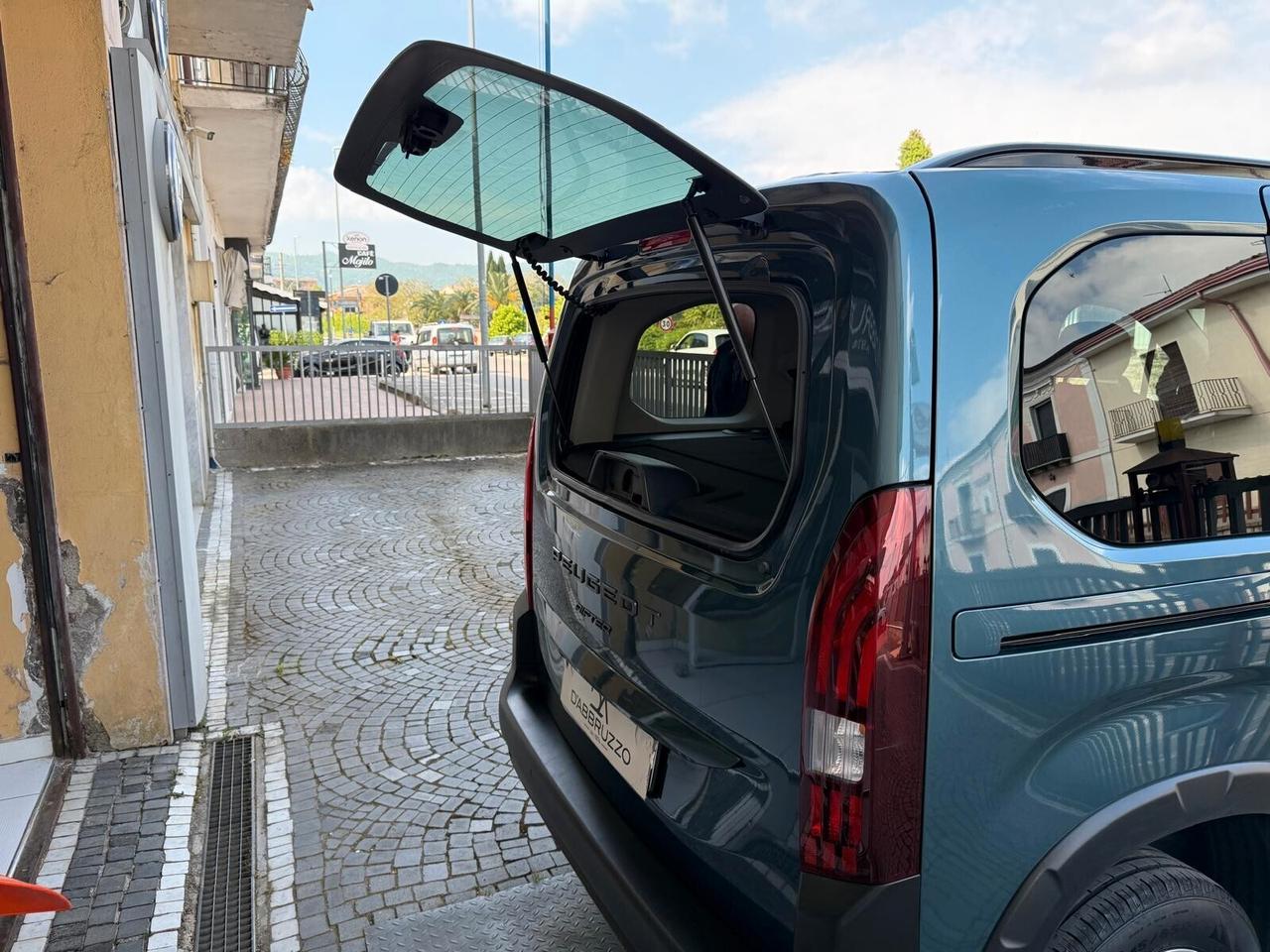 Peugeot Rifter 1.5 HDi 100cv 5 POSTI AUTOCARRO