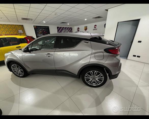 TOYOTA TOYOTA C-HR U45052