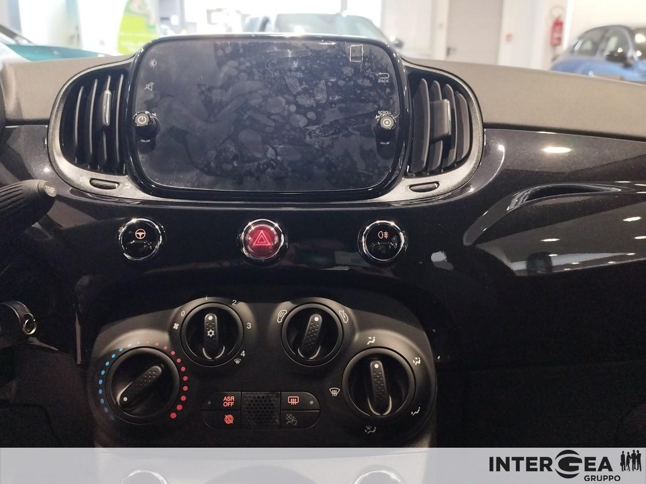 FIAT 500C 1.0 hybrid 70cv
