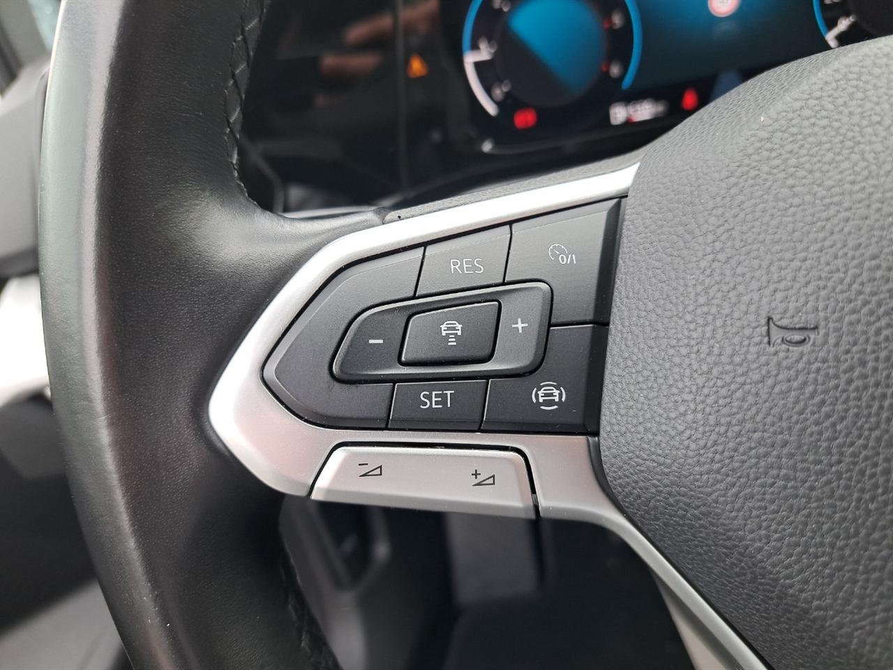 Volkswagen Golf 2.0 tdi life 115cv
