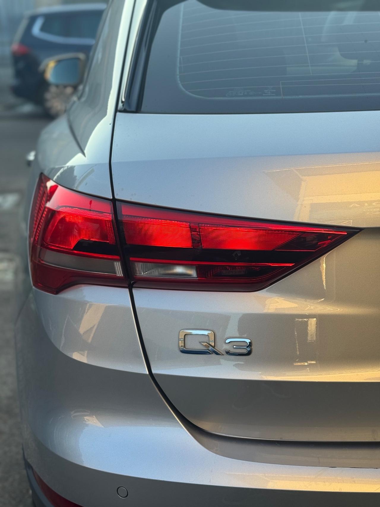 Audi Q3 35 TFSI S line edition