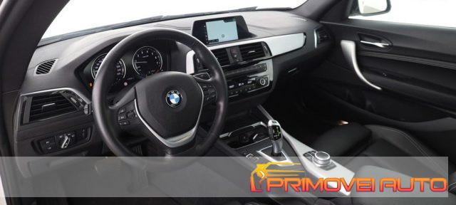 BMW 218 i Coupé Sport Line