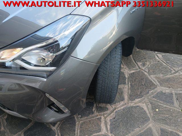 TOYOTA Yaris 1.5 Hybrid 5 porte Business