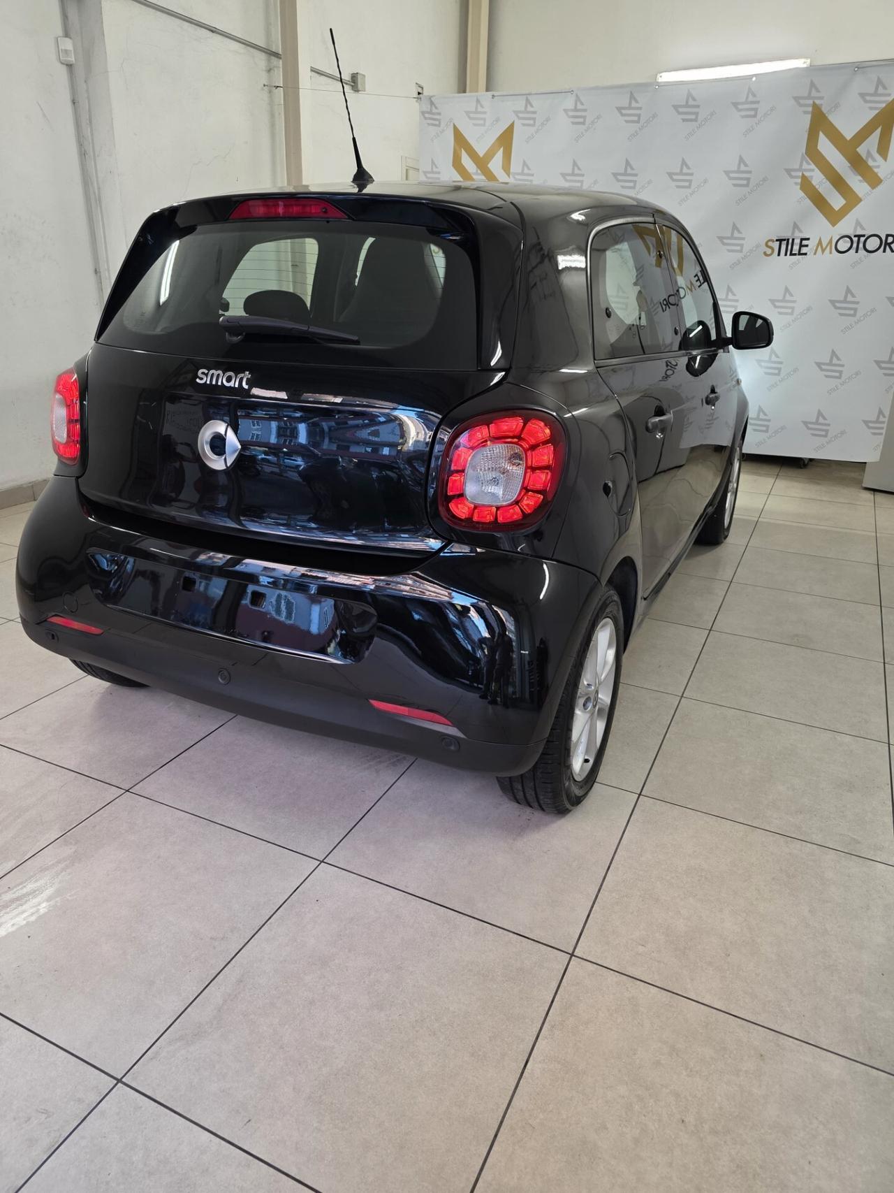 Smart ForFour 70 1.0 Prime Led StileMotori