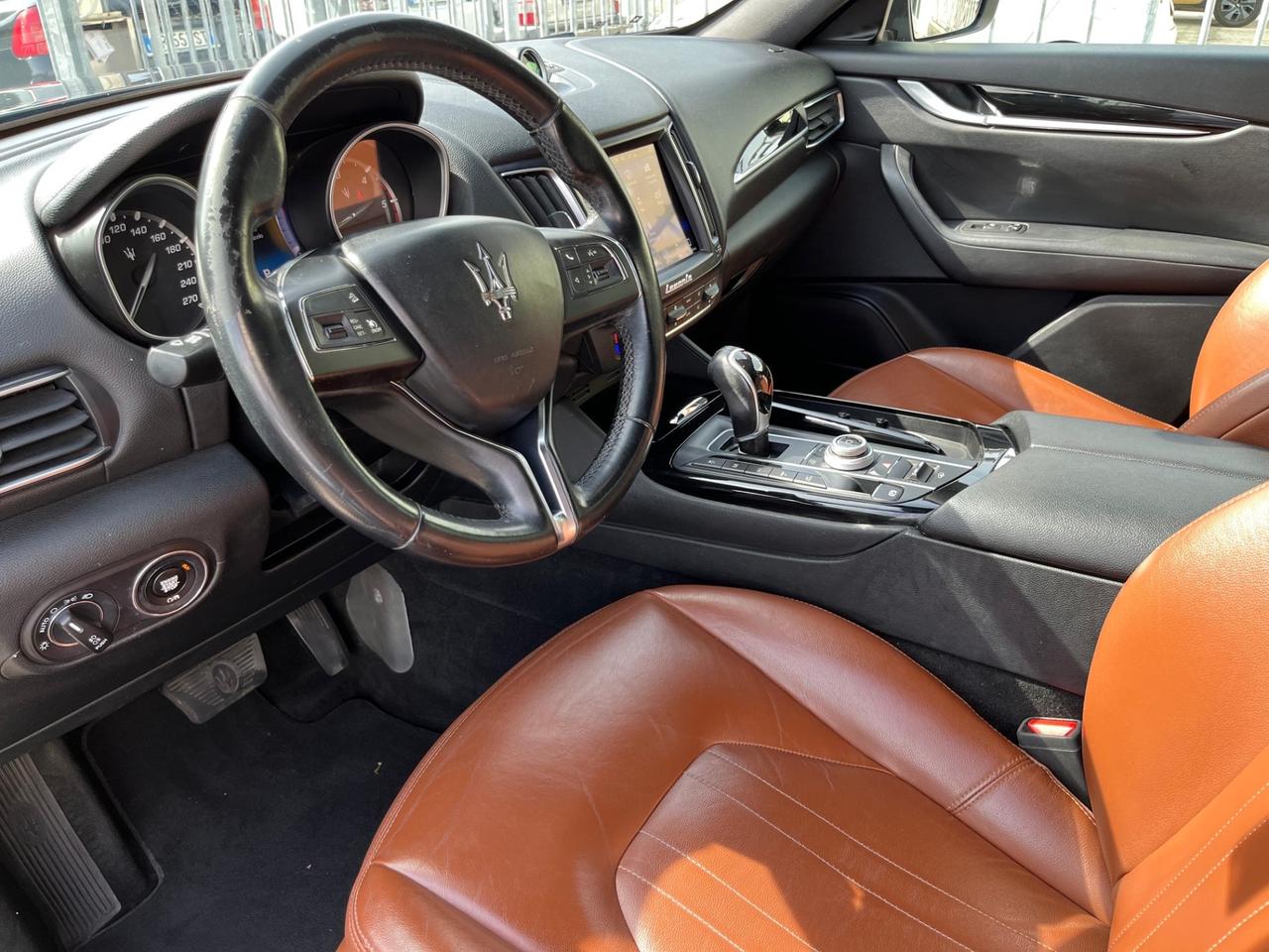 Maserati Levante V6 Diesel 275 CV AWD
