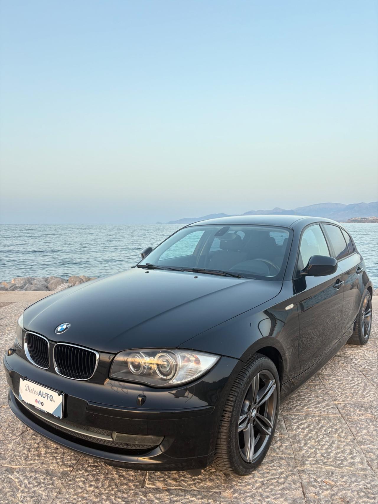 Bmw 118d 5 porte super accessoriata