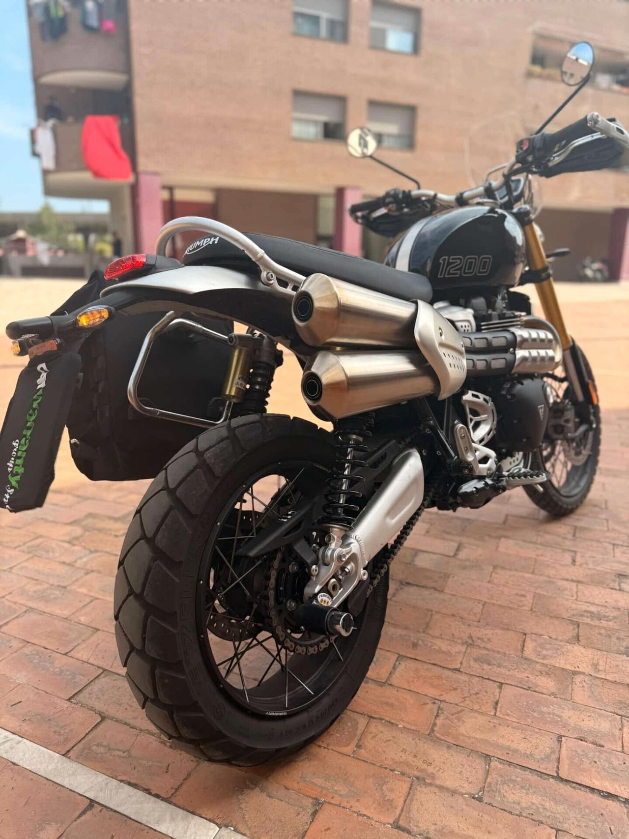 TRIUMPH SCRAMBLER 1200 XE