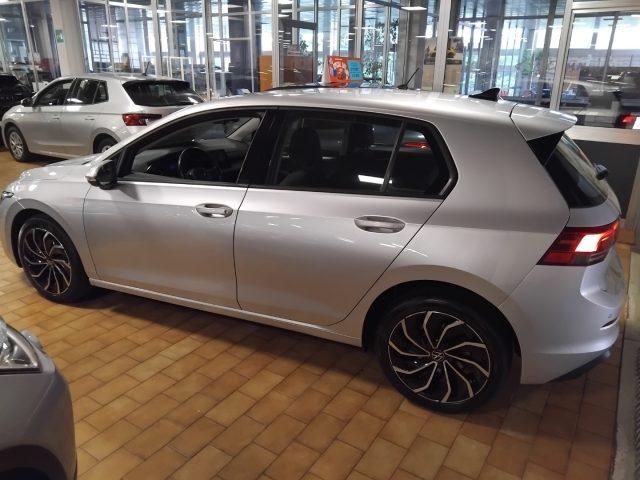 VOLKSWAGEN Golf 1.0 eTSI EVO Life DSG 17" MHEV C/GRIMALDI SP.DAY