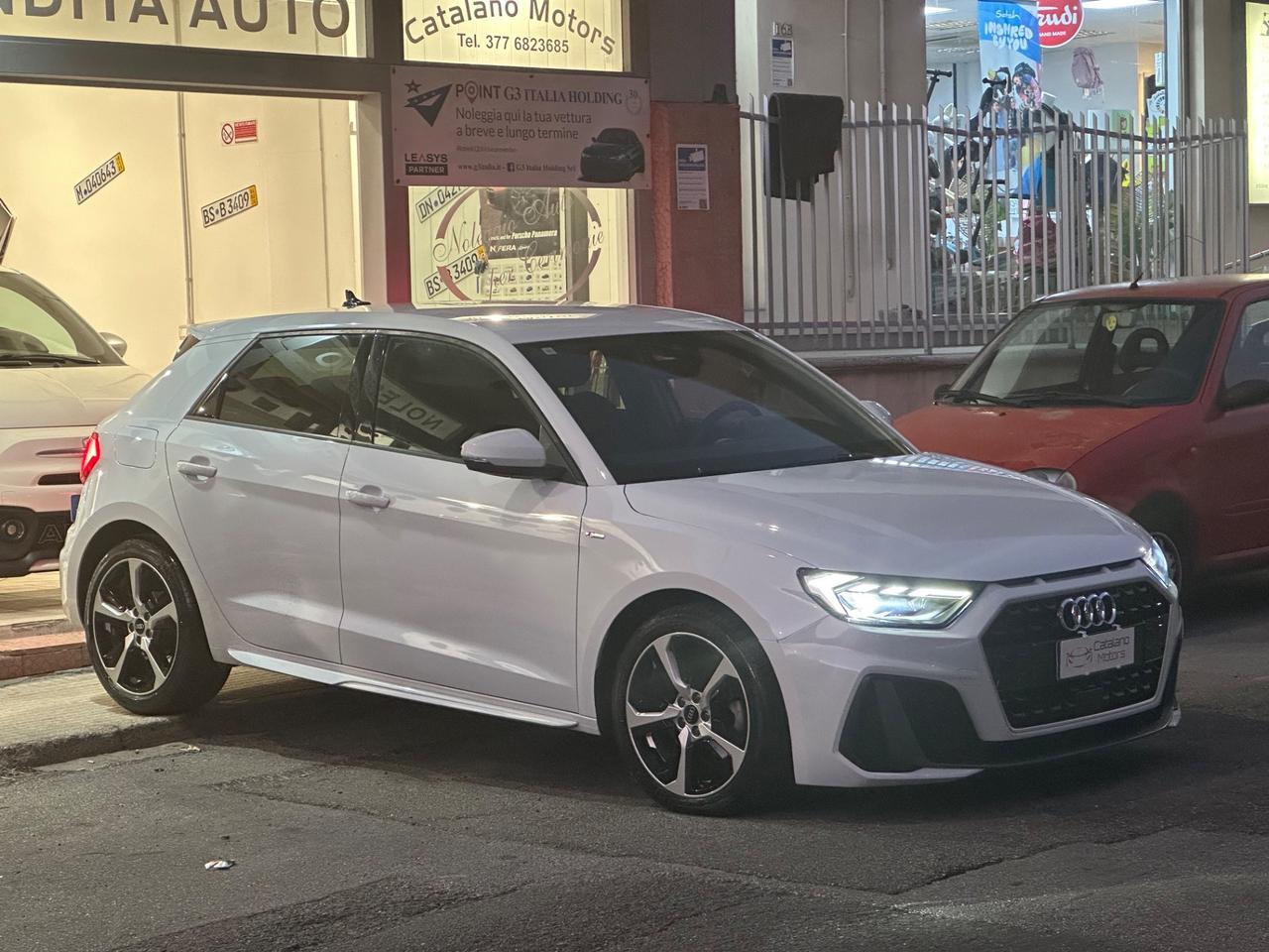Audi A1 SPB 30 TFSI Identity Black