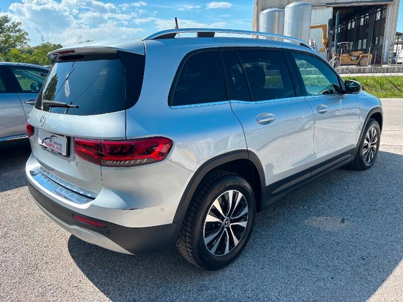 MERCEDES GLB (X247) GLB 200 d Automati...