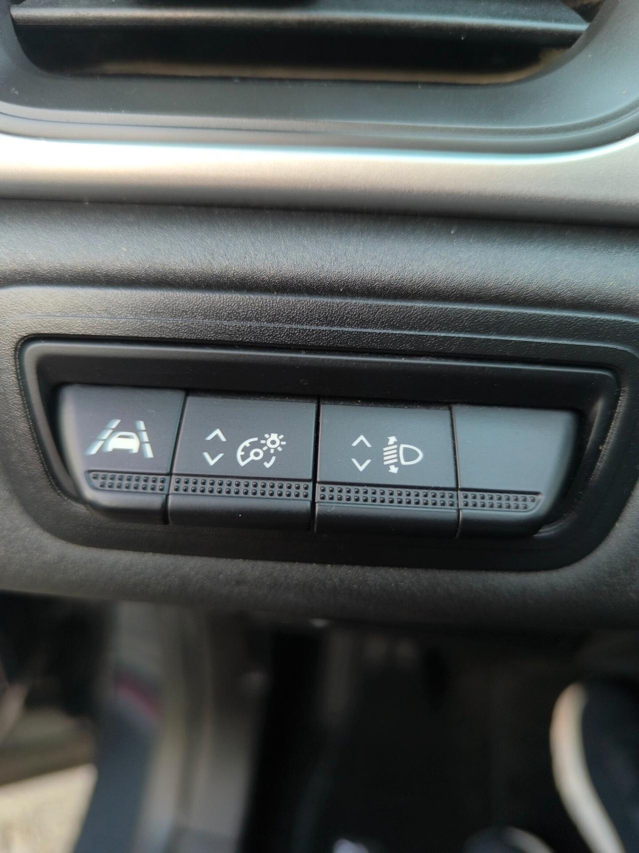 Renault Captur TCe 100 CV GPL FAP Intens