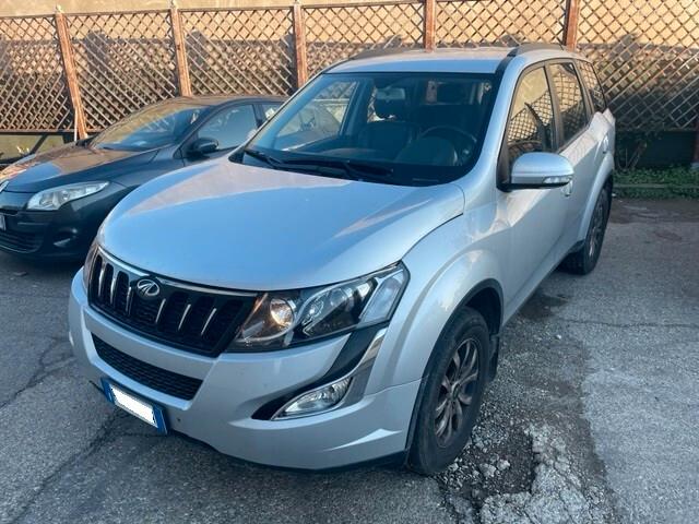 Mahindra XUV500 2.2 16V AWD W8