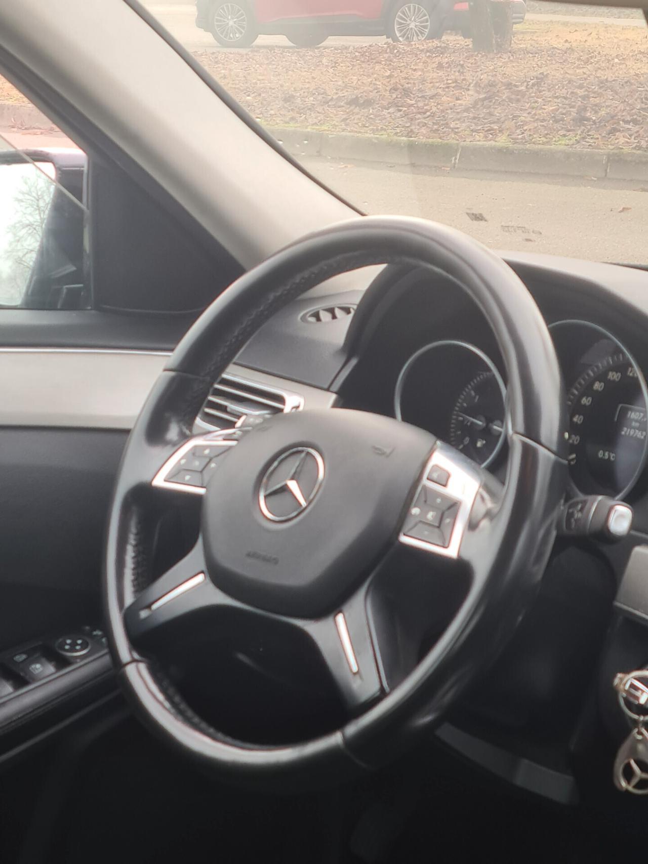 Mercedes-benz E 200 BlueTEC Premium