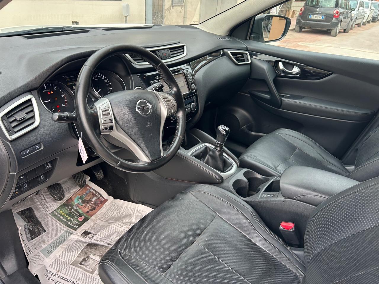 Nissan Qashqai 1.6 dCi 4WD 360