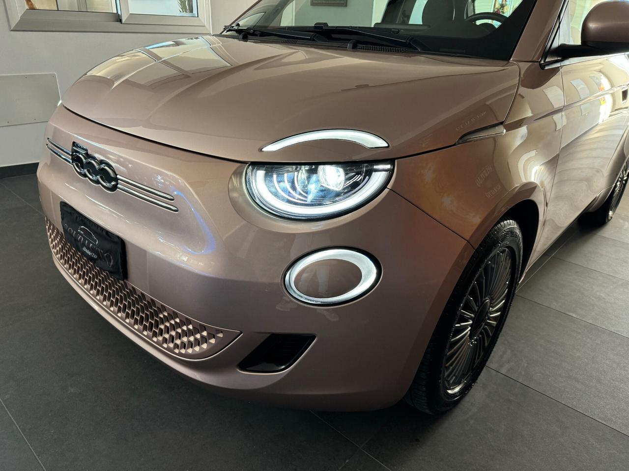 FIAT 500E 42 KWH 118CV ICON 2021