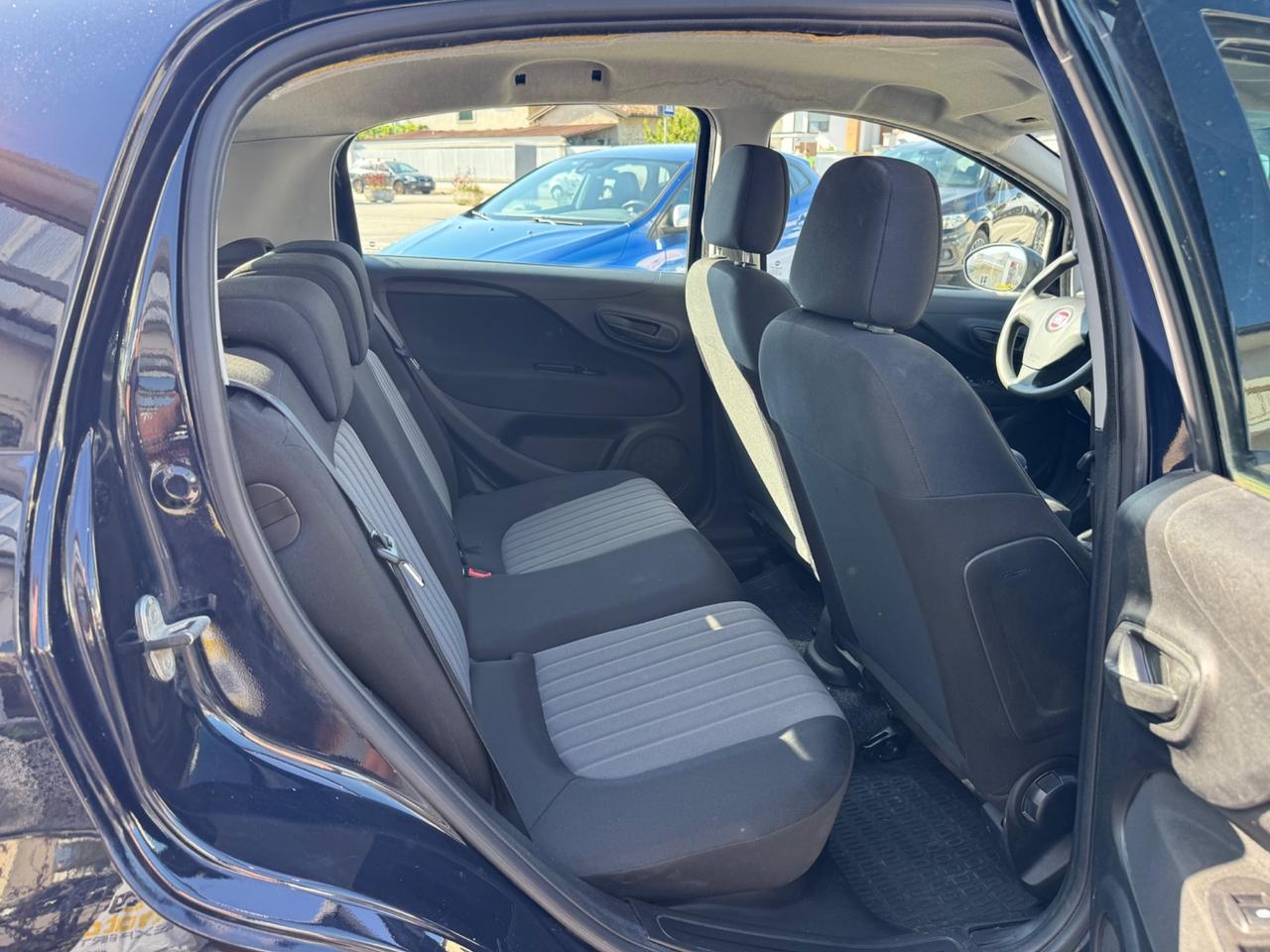 Fiat Punto 1.3 MJT II S&S 95 CV 5 porte Street