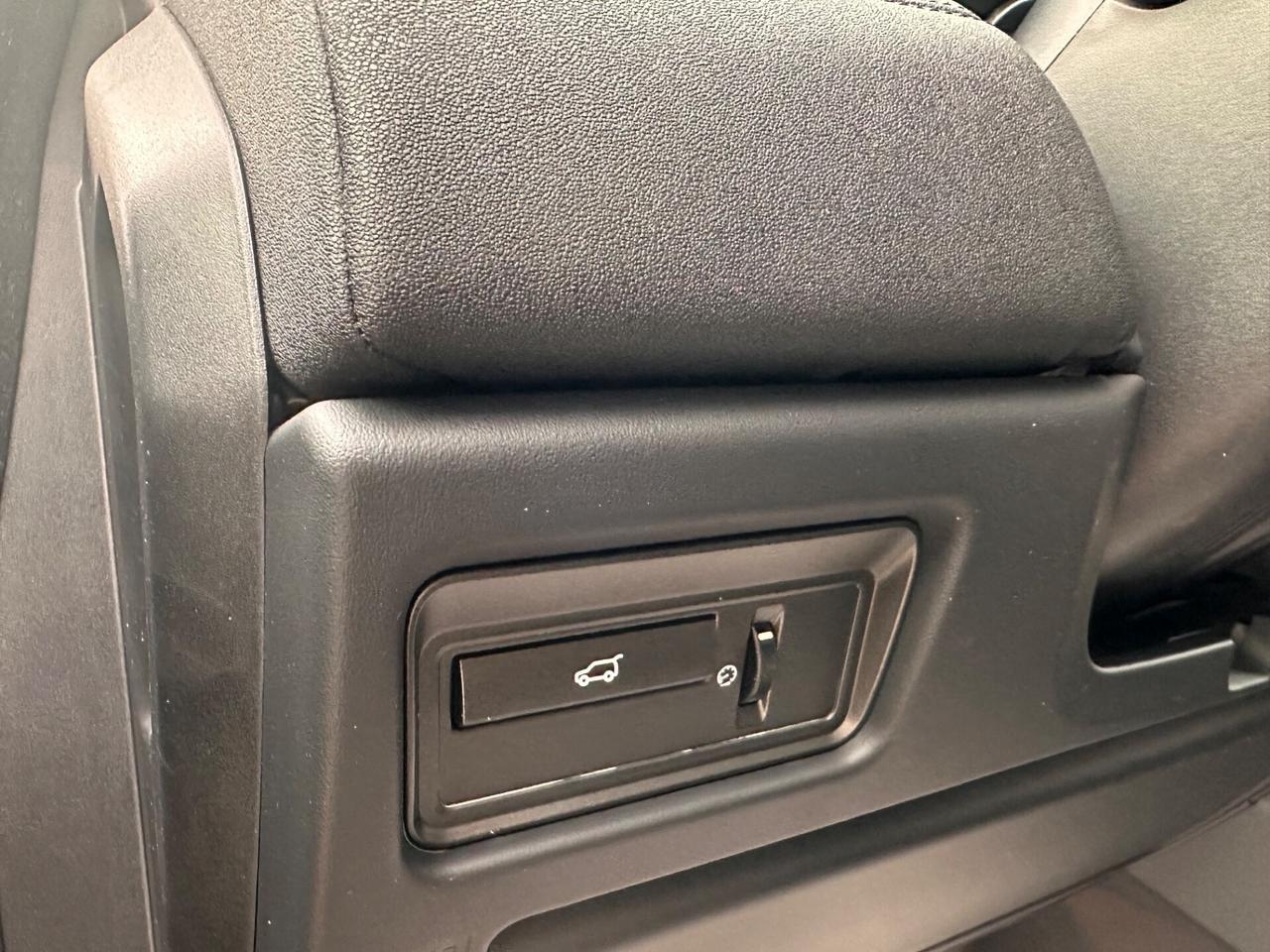 Range Evoque 2.2 TD4 150CV Pure Tech AUTOMATICO