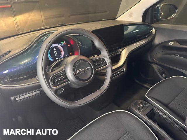 FIAT 500e 3+1 23,65 kWh - Pack Comfort