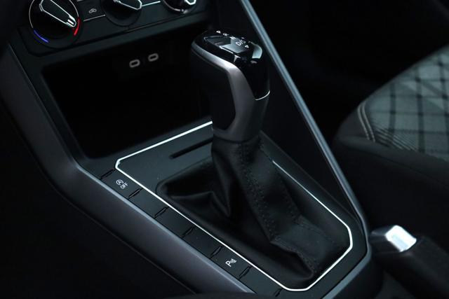 VOLKSWAGEN Taigo 1.0 TSI 115 CV TETTO DSG R-Line Prezzo Netto