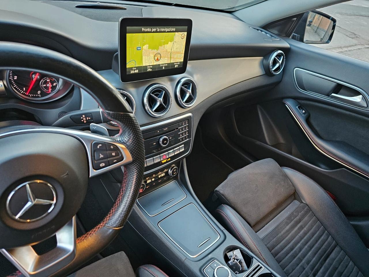 Mercedes-benz CLA 200d 136cv 4Matic Premium*AMG*Euro6*