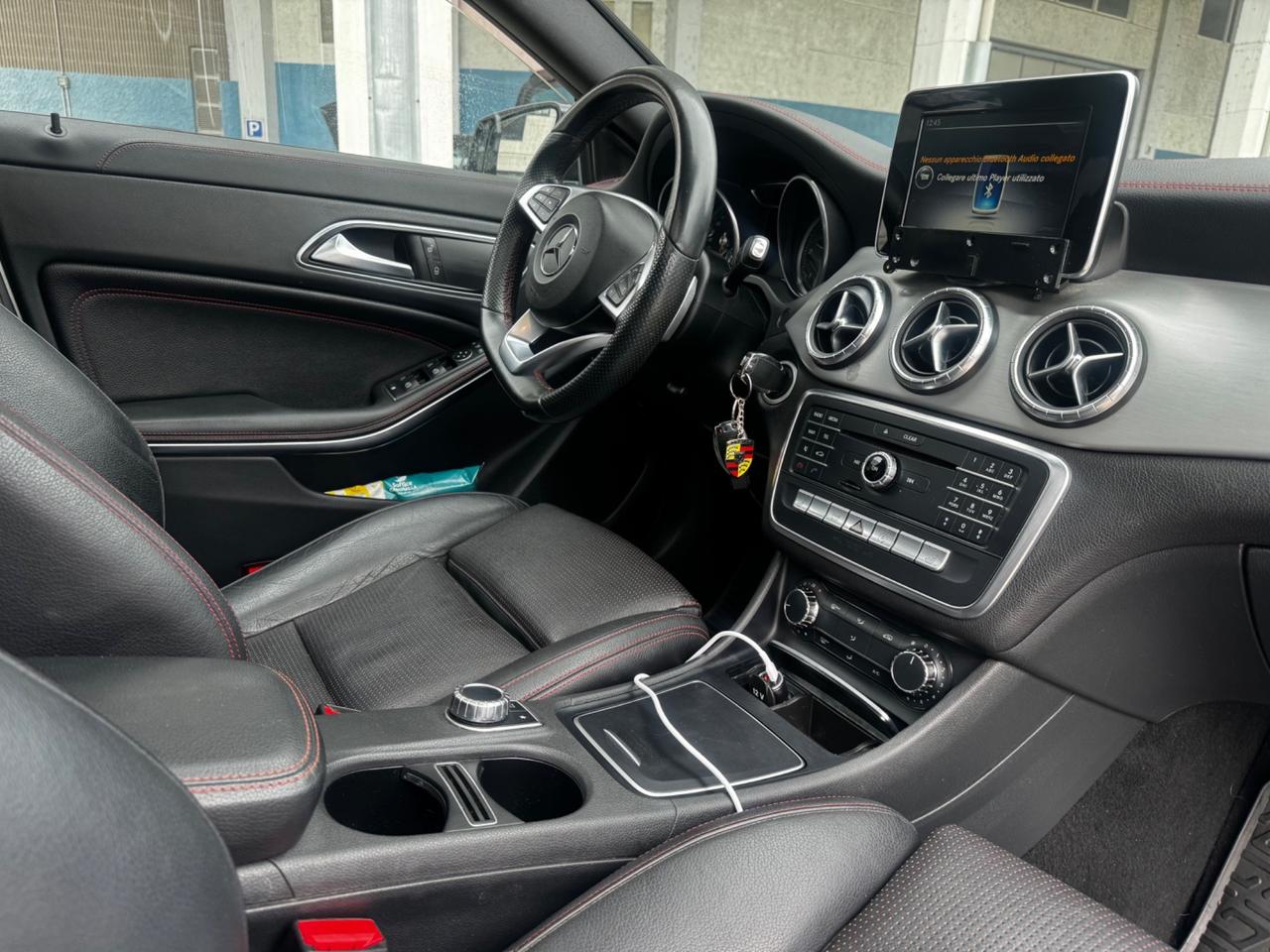Mercedes-benz CLA 200 d 4Matic Premium AMG 2016