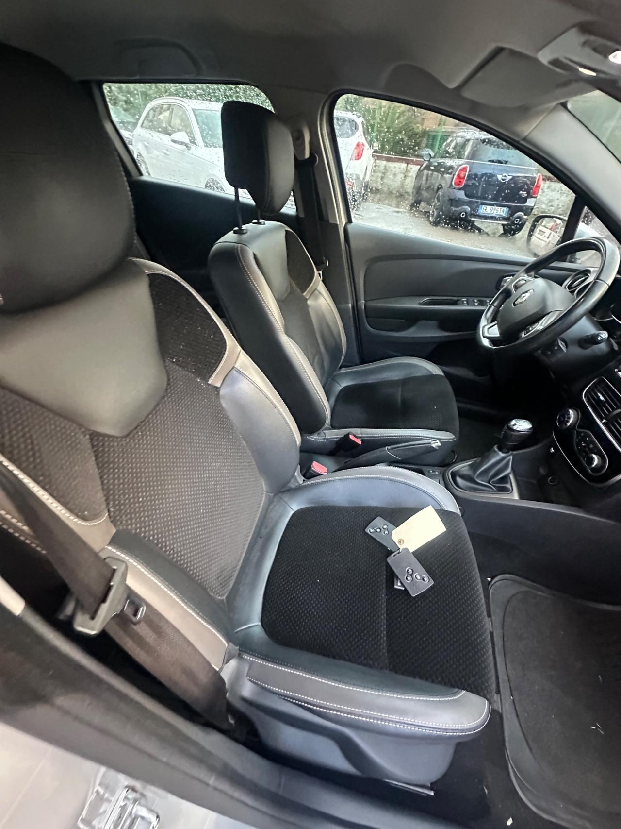 Renault Clio TCe 12V 90CV Start&Stop 5 porte Energy Zen