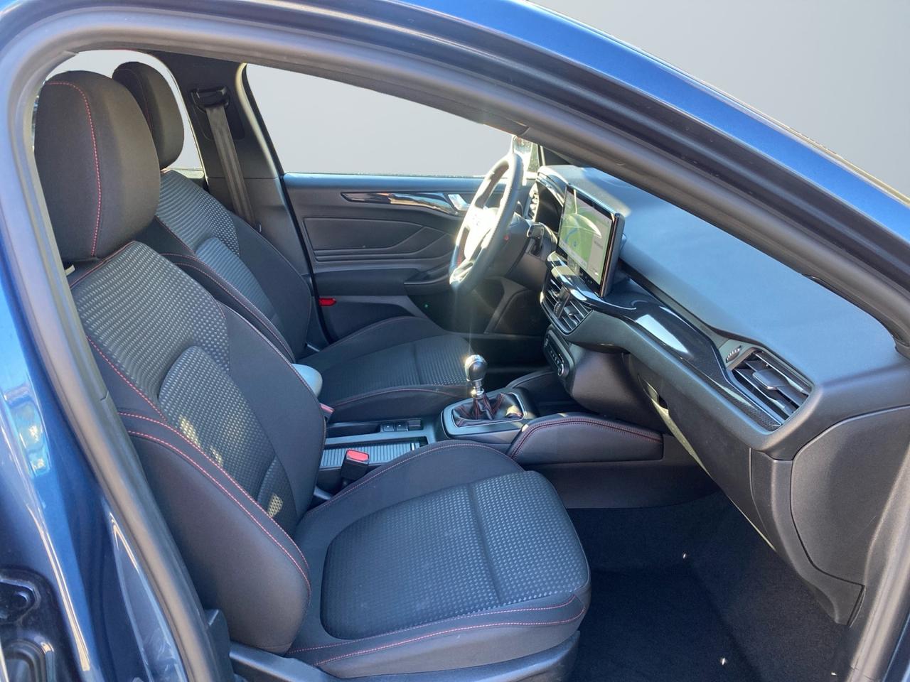 FORD Focus V 2022 - Focus 1.0t ecoboost h ST-Line X 125cv