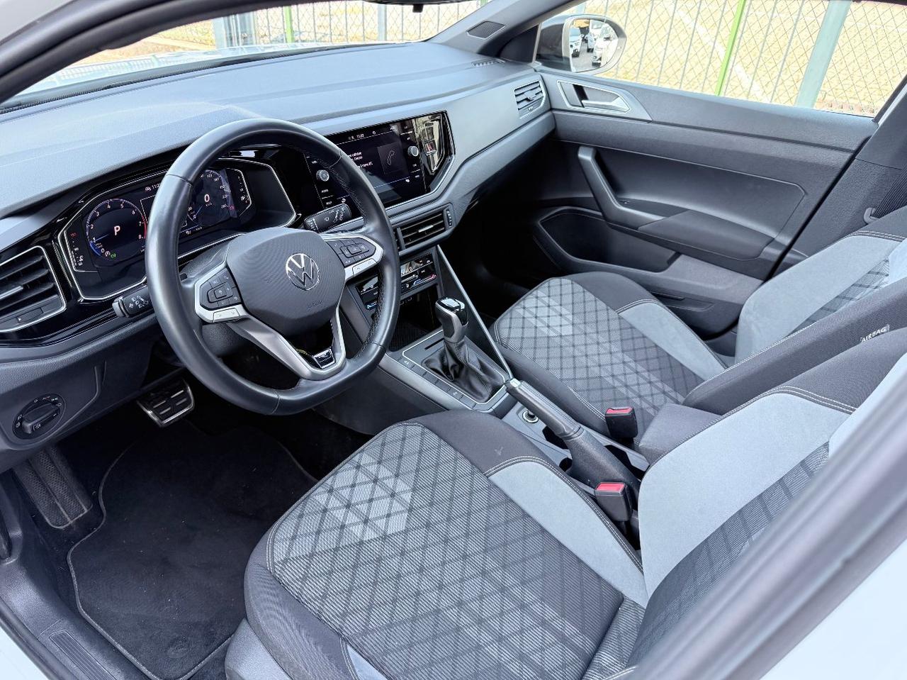 Volkswagen Taigo 1.5 tsi R-Line 150cv dsg