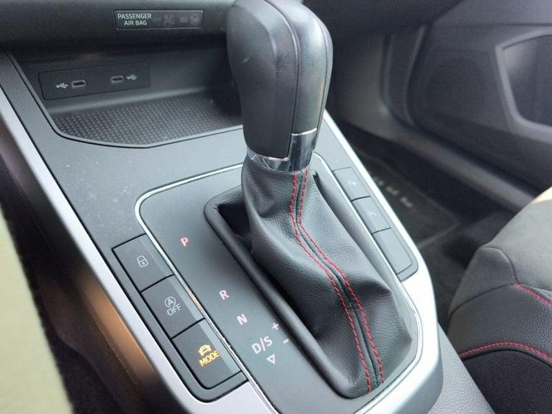 SEAT Arona 1.0 ecotsi FR 110cv dsg