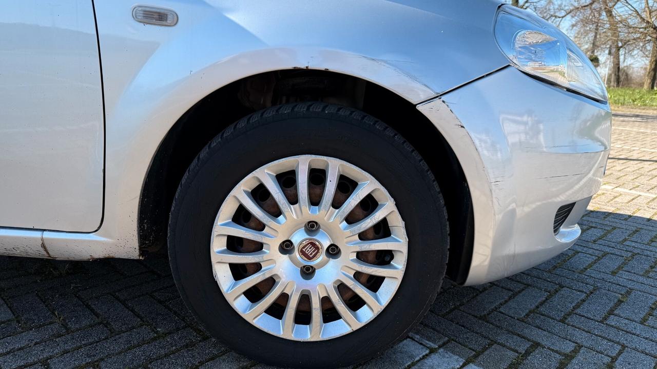 Fiat Punto 1.2 8V 5 porte Dynamic