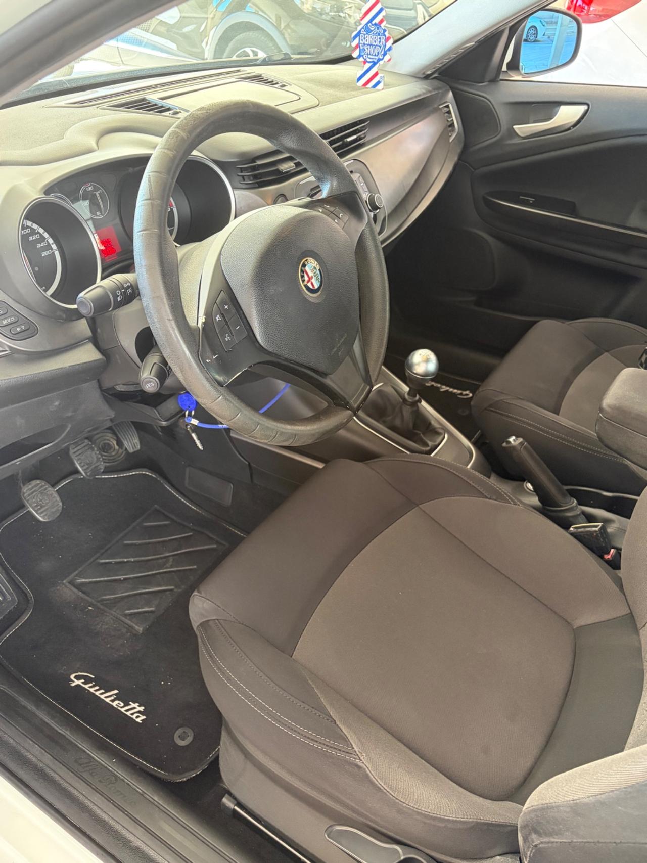 Alfa Romeo Giulietta 1.6 JTDm-2 105 CV Distinctive