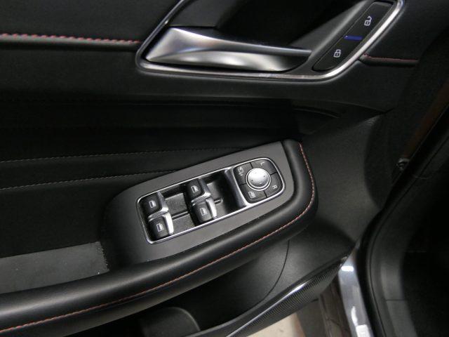 MG HS 1.5T-GDI AT Luxury