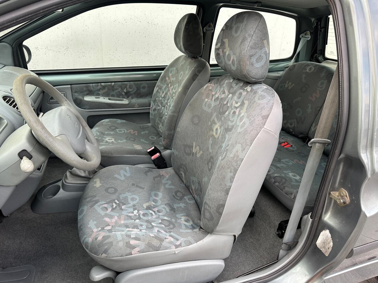 Renault Twingo 1.2i cat Ice Neopatentati