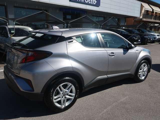 Toyota C-HR C-HR 1.8h Business e-cvt