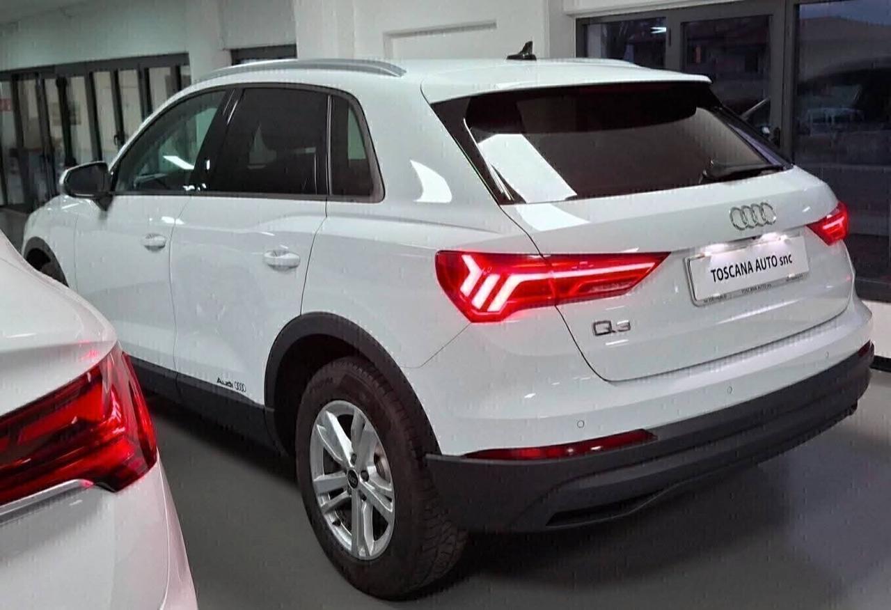 Audi Q3 35 TDI S tronic 2.0diesel 150cv uniproprietario